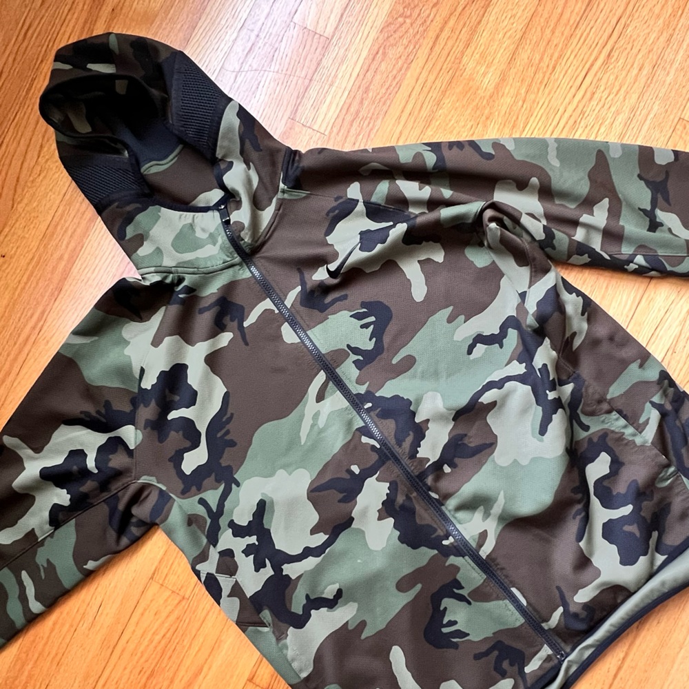 Nike Camo Zipper Hoodie XXL